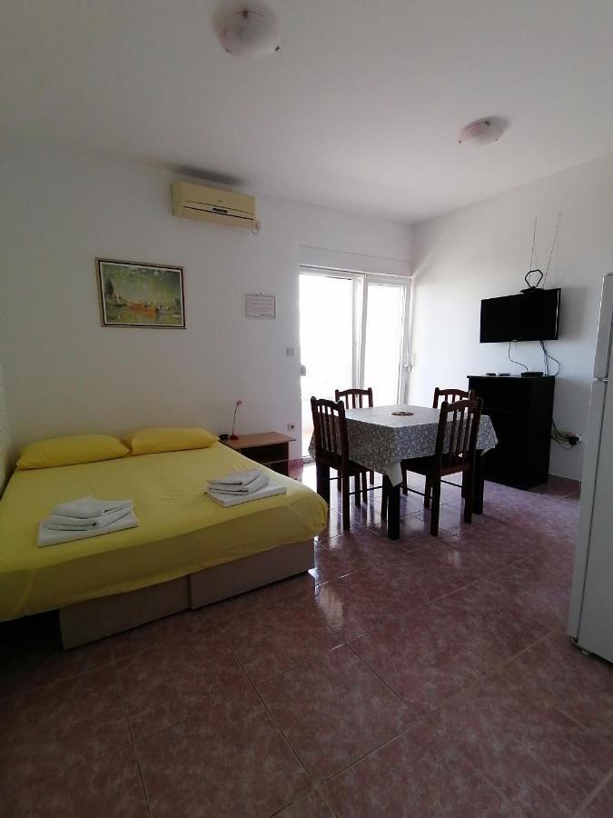 Apartments Coric Baška Voda Exterior foto