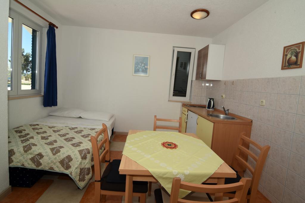 Apartments Coric Baška Voda Exterior foto